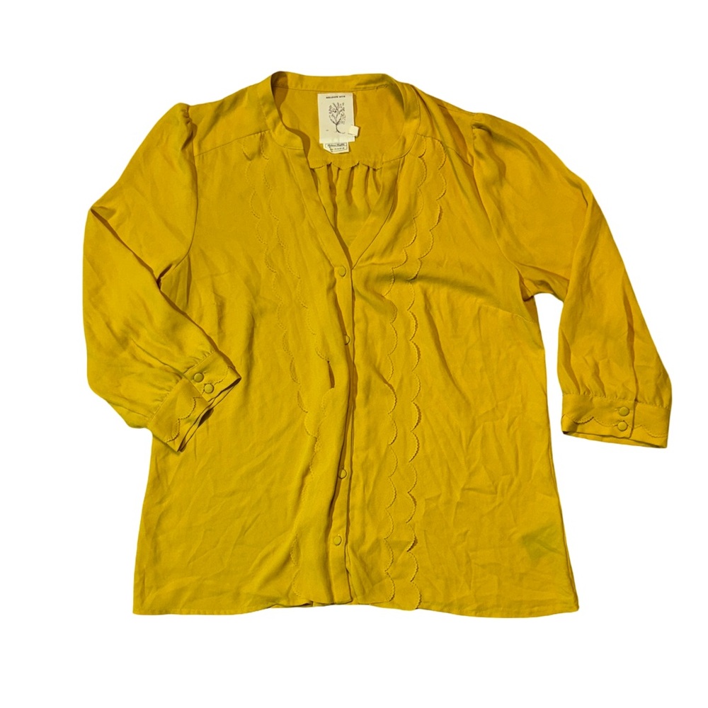 Meadow Rue women’s 10 mustard yellow scalloped button up lightweight top EUC